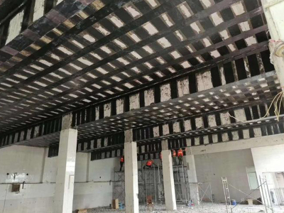 碳纤维布加固